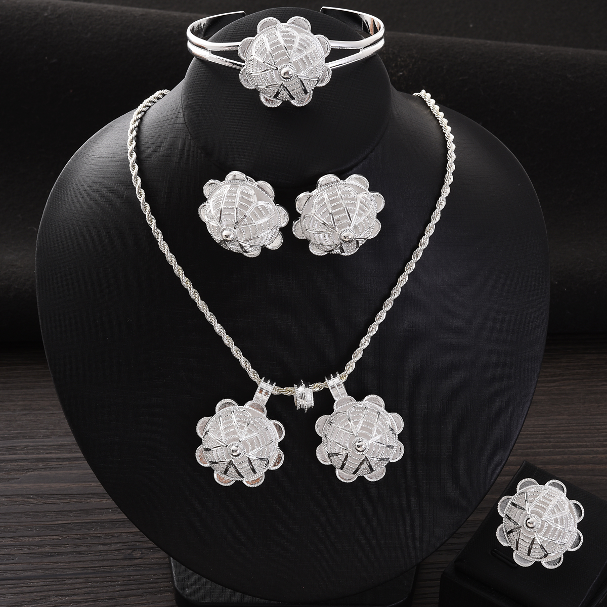 Ethnic Fashion Dubai - Africa Silver Color Jewelry Accessory Set