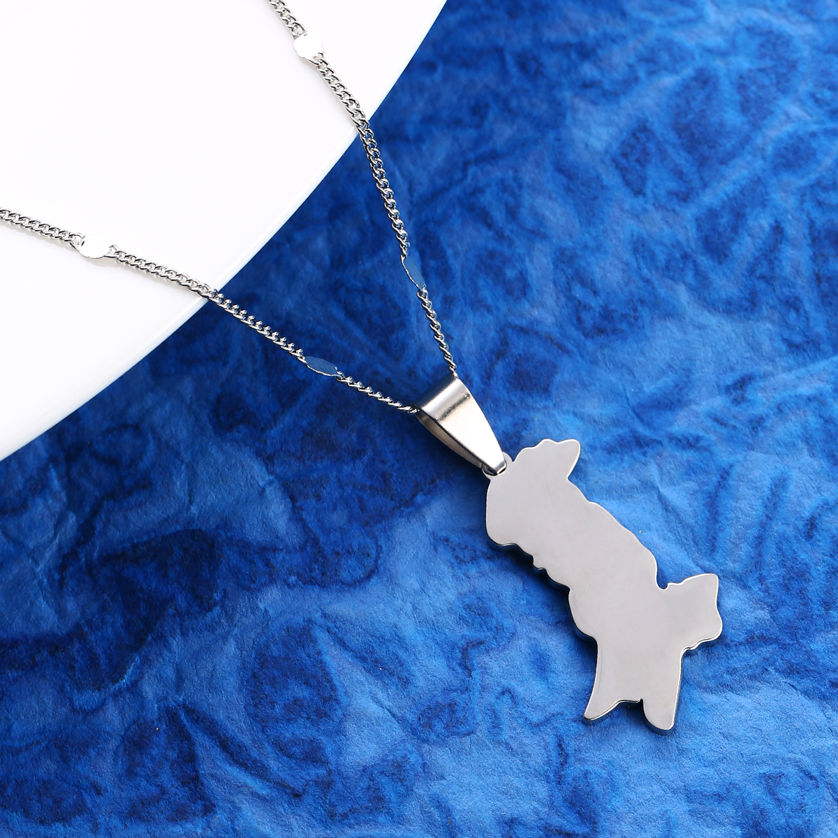 Pakistan Map & Flag Pendant Ne - Ethnic Fashion Pakistan recensie en prijs
