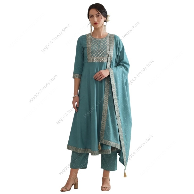 Peacock Blue Indian Women 3 Pi - Salwar Kameez Set recensie en prijs