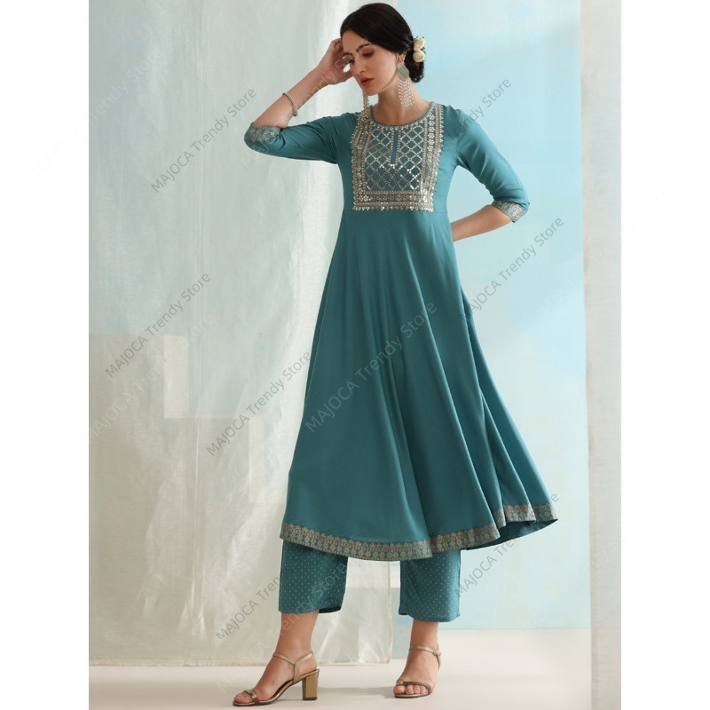 Peacock Blue Indian Women 3 Pi - Salwar Kameez Set recensie en prijs