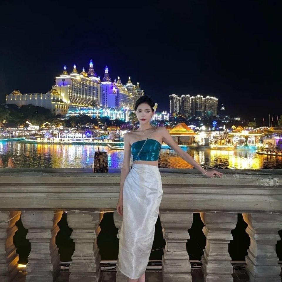 Thai National Outfit Ethnic Co - Batik Sarong Wrap recensie en prijs