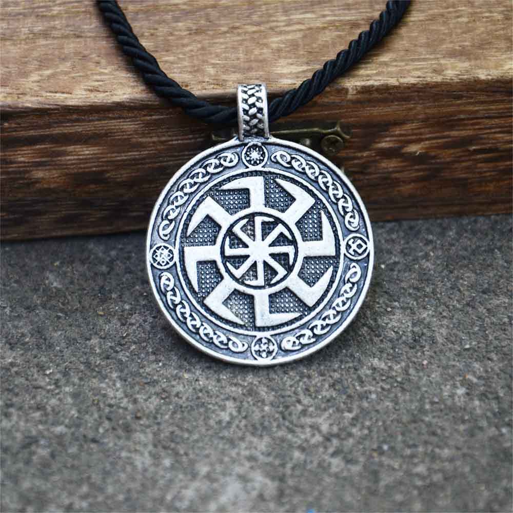 Retro Slavic Kolovrat Pendant  - Ethnic Fashion World recensie en prijs