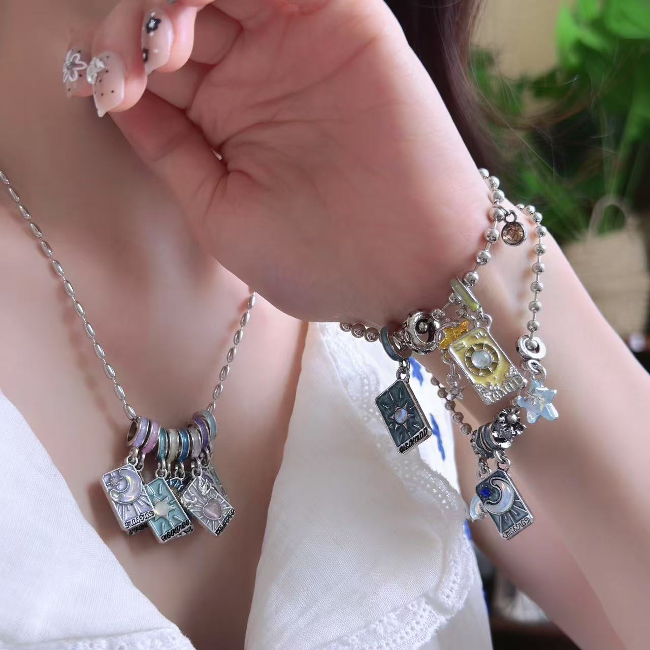 Vintage Magic Witch Divination - Ethnic Fashion World recensie en prijs