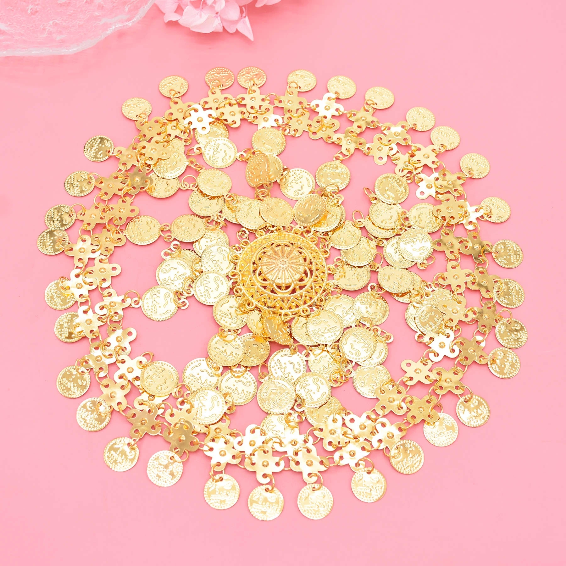 Gold Plated Alloy Coin Beauty  - Ethnic Fashion Pakistan recensie en prijs